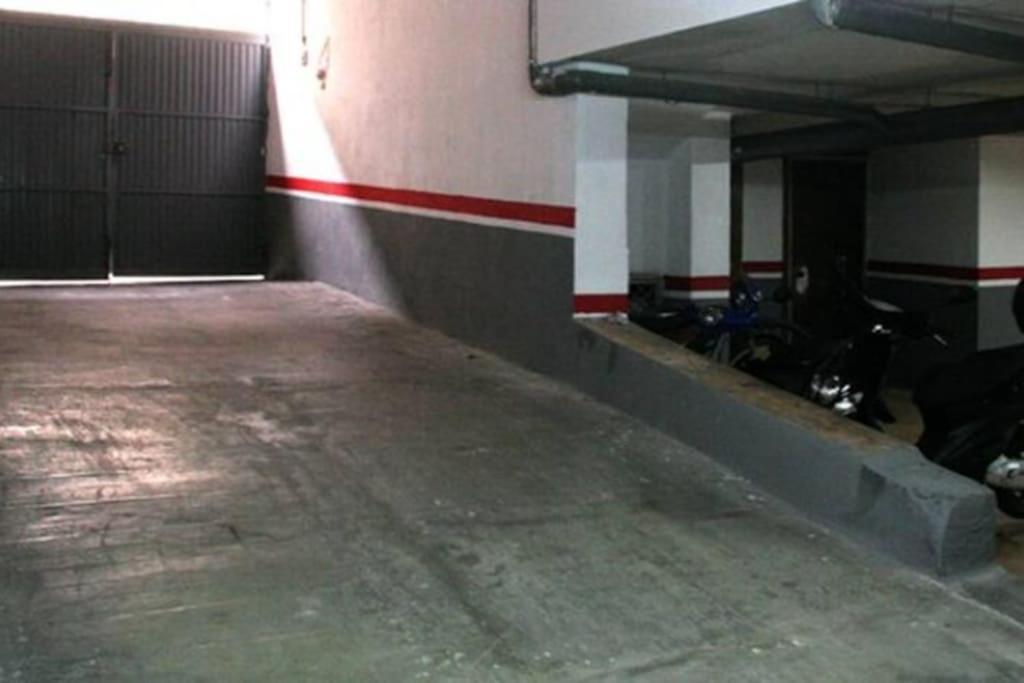Bonito Ap Centrico Patio Wifi Parking Gratis. Leilighet Granada Eksteriør bilde